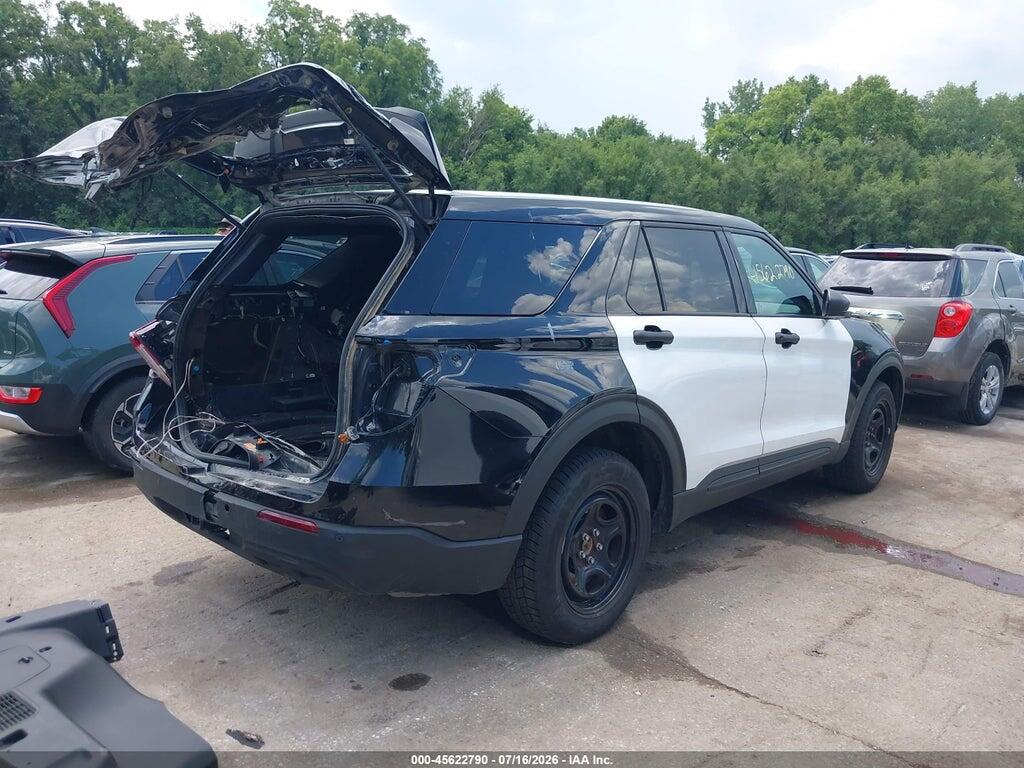 1FM5K8AB2PGA04417 2023 FORD POLICE INTERCEPTOR UTILITY photo no. 4