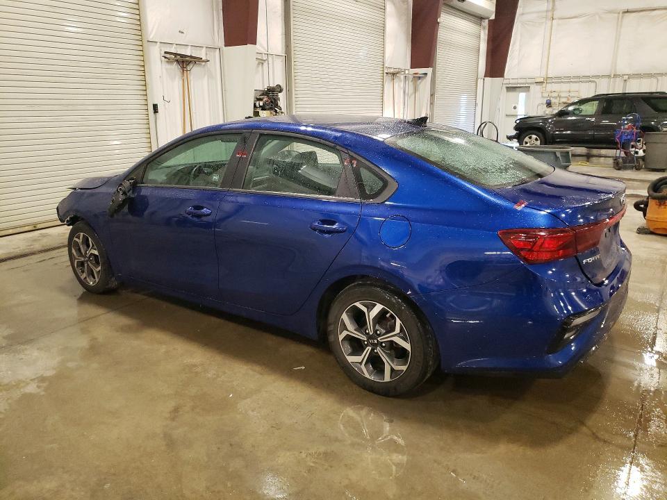2020 KIA FORTE LXS — Фото 2 из 12