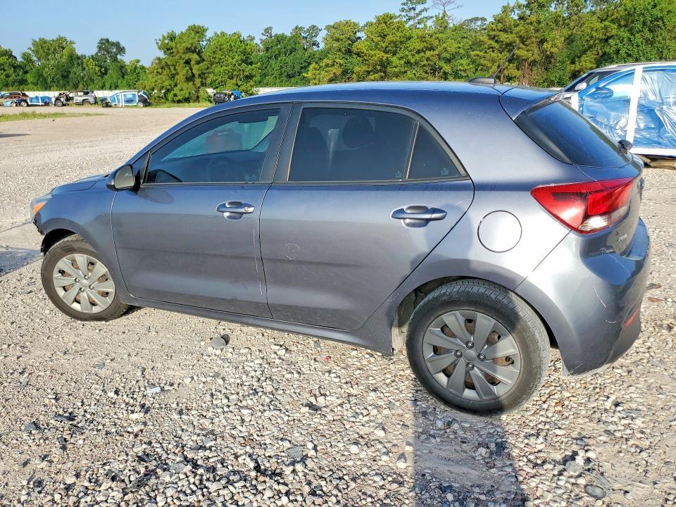 3KPA25AD0LE334442 2020 KIA RIO 5-DOOR photo no. 2