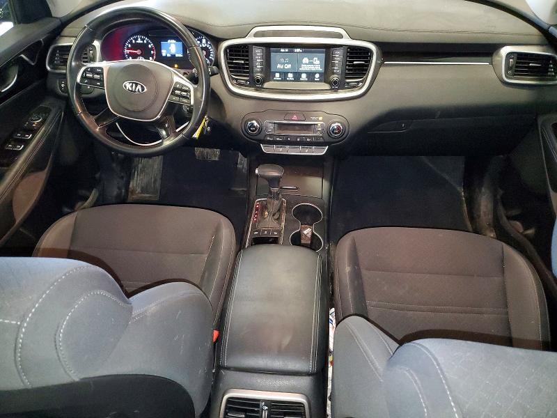 2020 KIA SORENTO LX — Фото 8 из 13