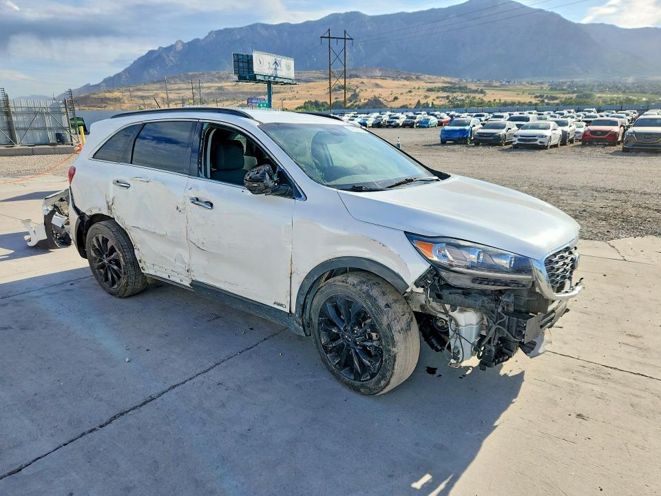 2020 KIA SORENTO S — Фото 4 из 13