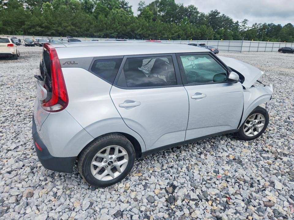 2020 KIA SOUL S — Фото 3 из 13