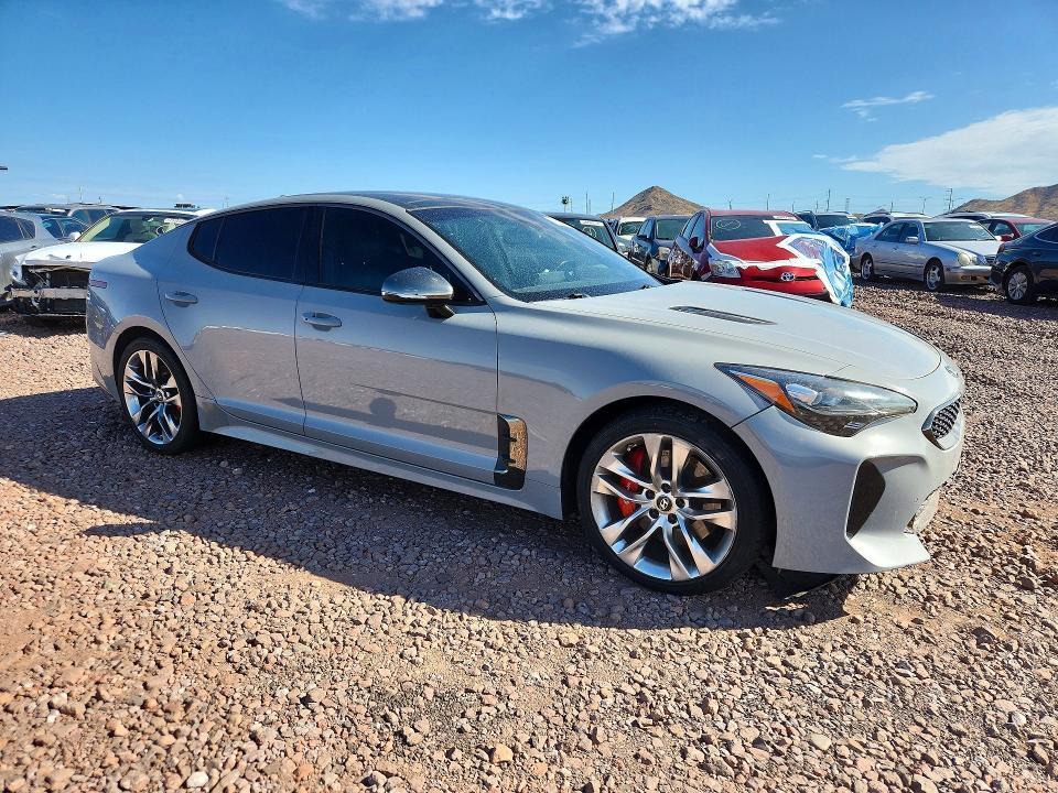 KNAE55LCXL6079945 2020 KIA STINGER photo no. 4