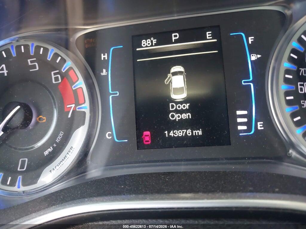 1C3CCCAB5FN679043 2015 CHRYSLER 200 photo no. 7