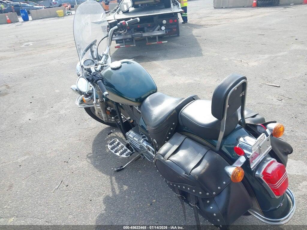 5VPCD15D413000846 2001 VICTORY MOTORCYCLES V92 photo no. 3