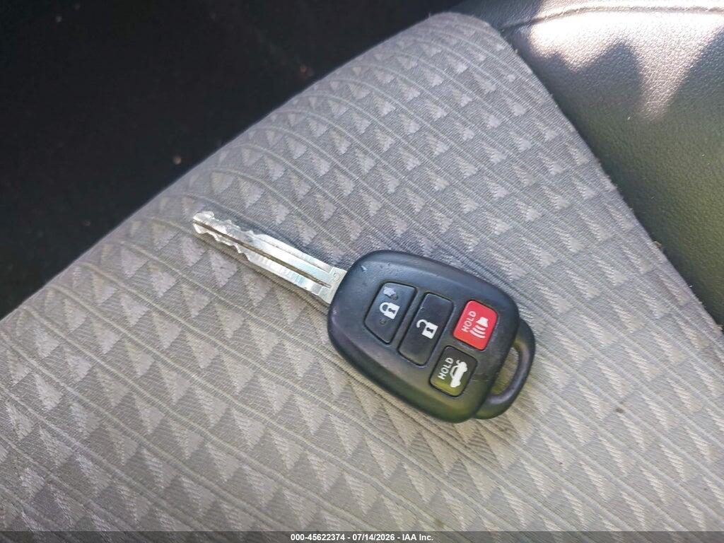 4T1BF1FK0CU043400 2012 TOYOTA CAMRY photo no. 11