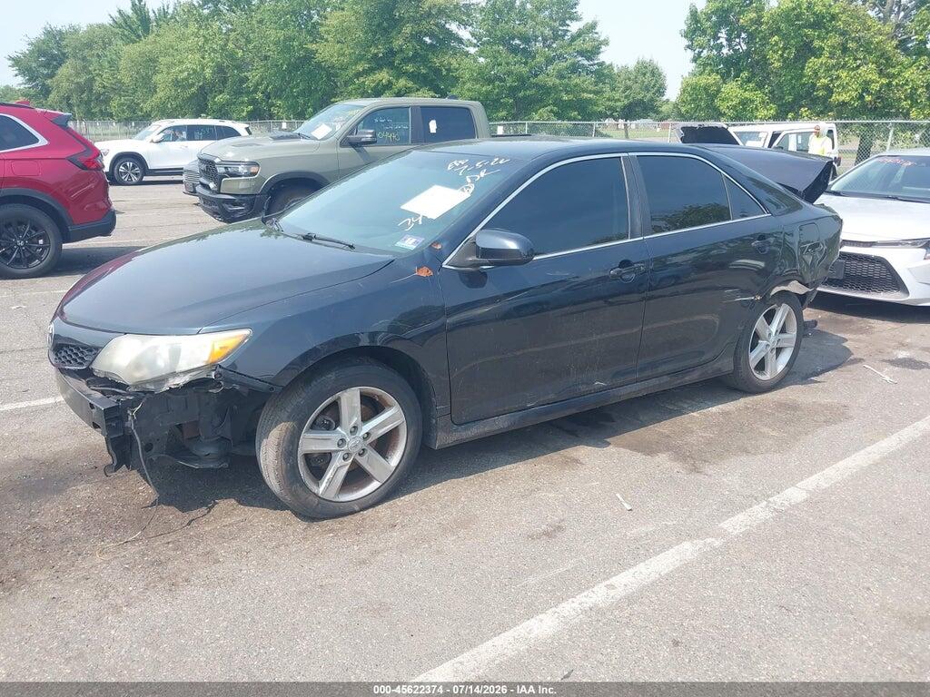 4T1BF1FK0CU043400 2012 TOYOTA CAMRY photo no. 2
