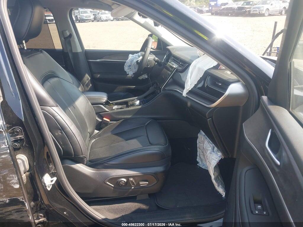 1C4RJKBG1P8875772 2023 JEEP GRAND CHEROKEE L photo no. 5