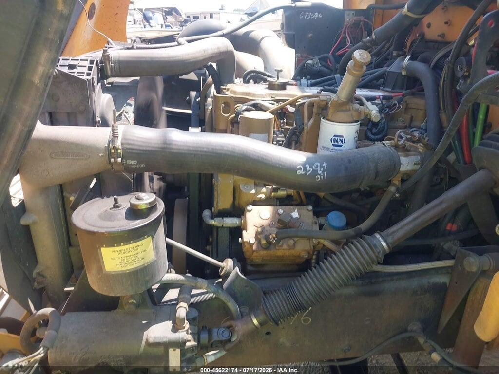 4UZ6CJAAXYCG73546 2000 FREIGHTLINER CHASSIS photo no. 10