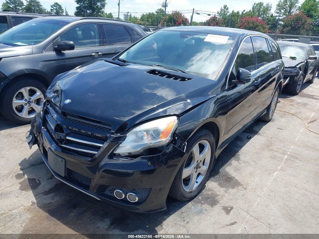4JGCB6FEXBA129272 2011 MERCEDES-BENZ R 350 photo no. 2