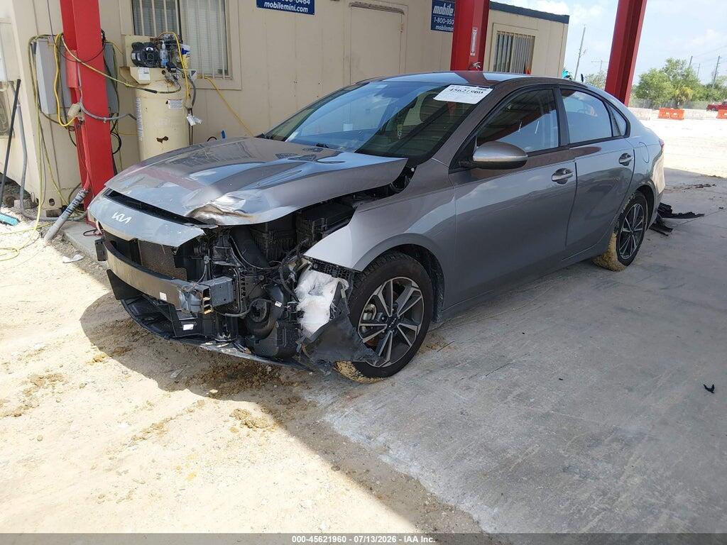 3KPF24AD0PE559935 2023 KIA FORTE photo no. 2