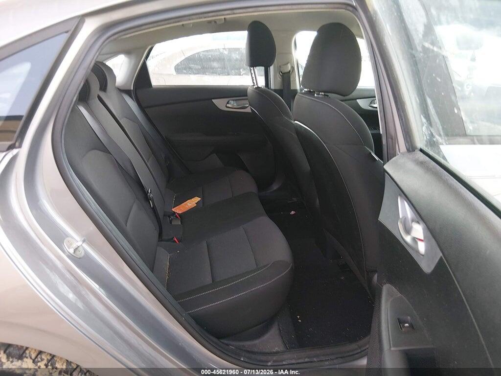 3KPF24AD0PE559935 2023 KIA FORTE photo no. 8