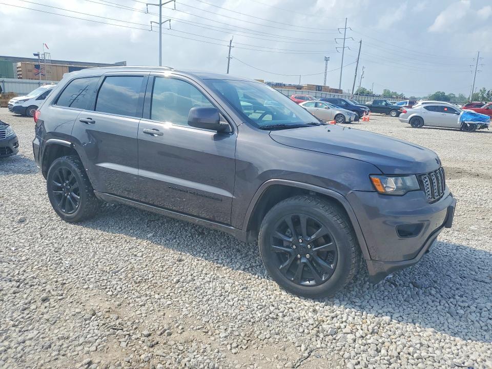 2018 JEEP GRAND CHEROKEE LAREDO — Фото 4 из 13