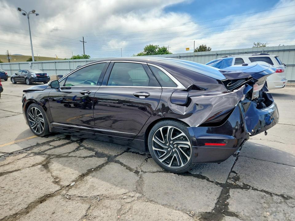 2020 LINCOLN MKZ — Фото 2 из 13