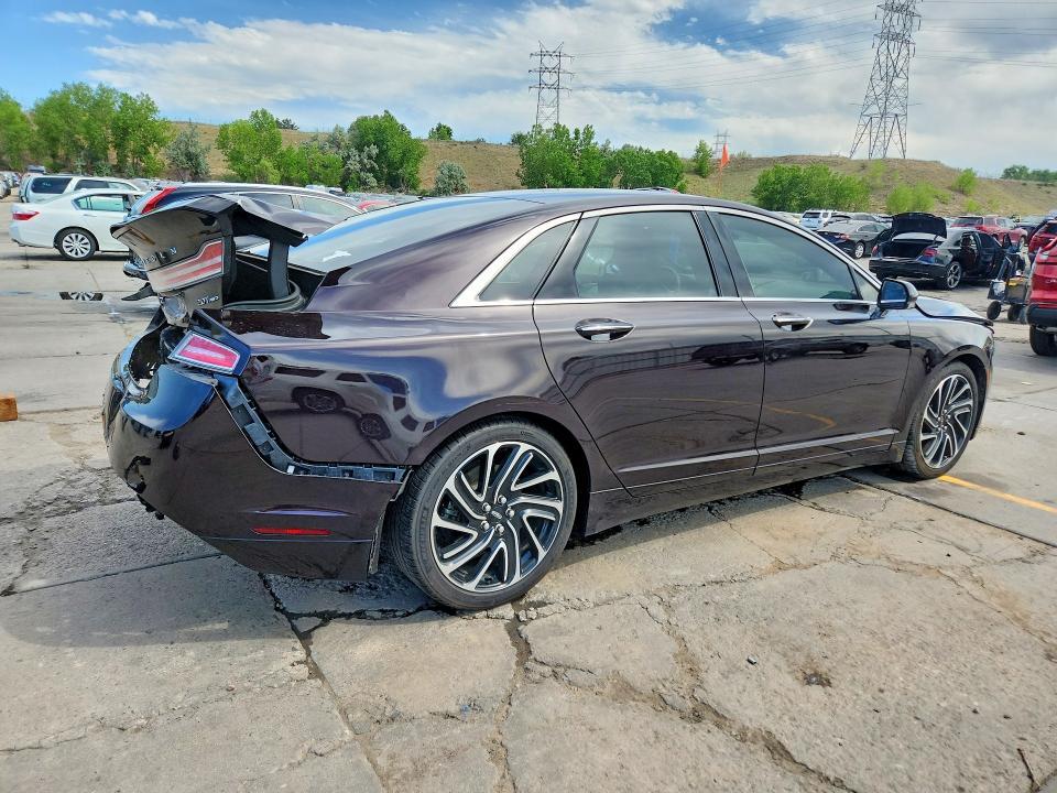 2020 LINCOLN MKZ — Фото 3 из 13