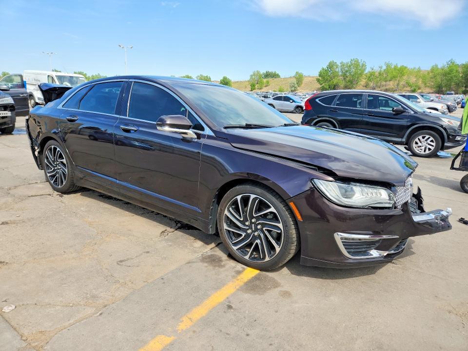 2020 LINCOLN MKZ — Фото 4 из 13