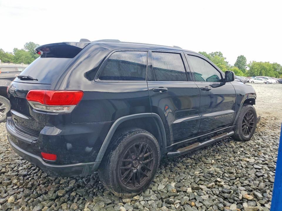 2018 JEEP GRAND CHEROKEE LAREDO — Фото 3 из 13