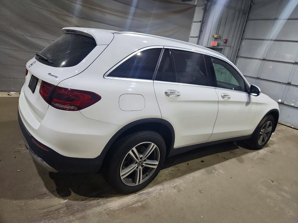 2020 MERCEDES-BENZ GLC 300 4MATIC — Фото 3 из 13