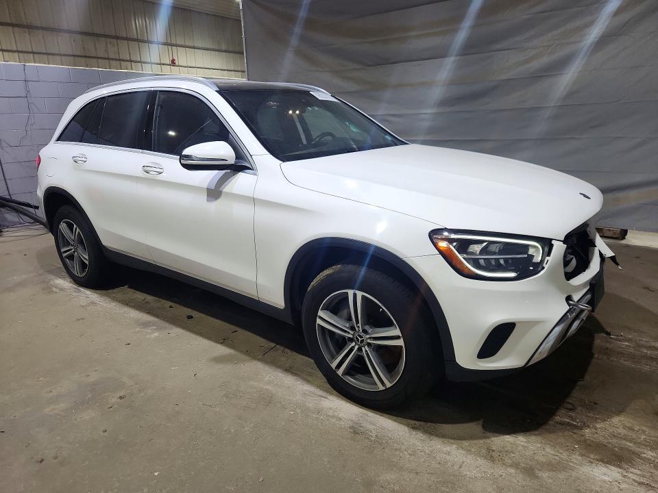 2020 MERCEDES-BENZ GLC 300 4MATIC — Фото 4 из 13