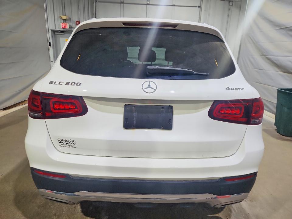 2020 MERCEDES-BENZ GLC 300 4MATIC — Фото 6 из 13
