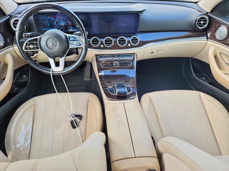 2020 MERCEDES-BENZ E 450 4MATIC — Фото 8 из 12