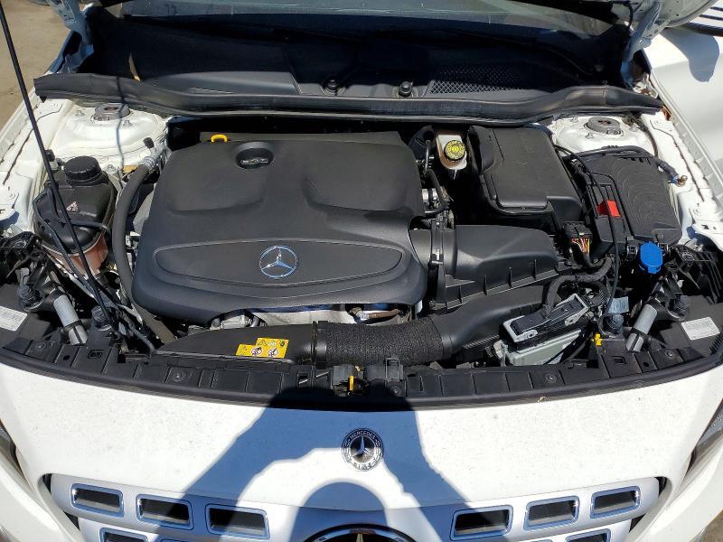 2020 MERCEDES-BENZ GLA 250 — Фото 12 из 14