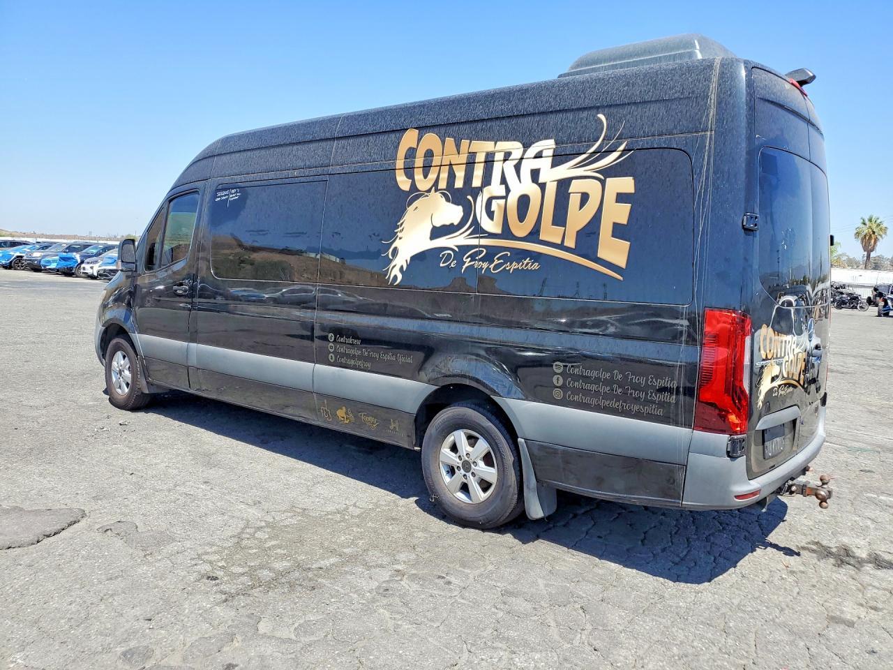 2020 MERCEDES-BENZ SPRINTER 2500 — Фото 2 из 13