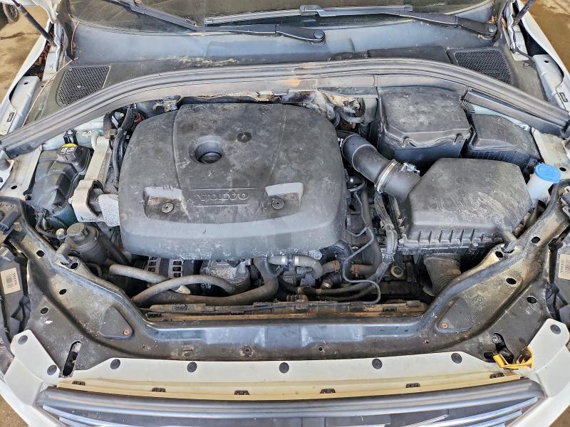 2017 VOLVO XC60 T5 INSCRIPTION — Фото 12 из 13