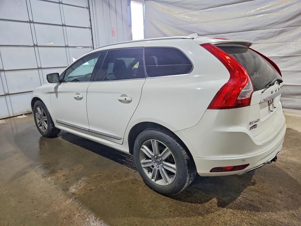 2017 VOLVO XC60 T5 INSCRIPTION — Фото 2 из 13