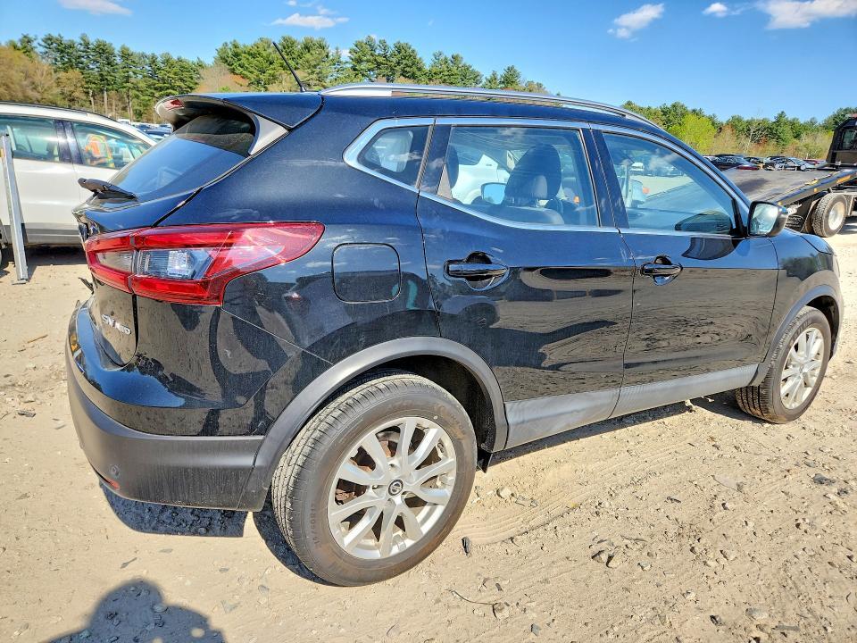 2020 NISSAN ROGUE SPORT SV — Фото 3 из 14