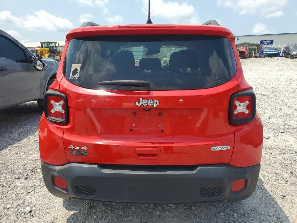2018 JEEP RENEGADE LATITUDE — Фото 6 из 12
