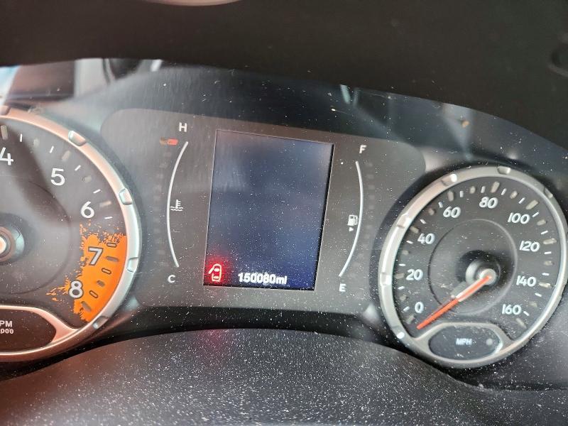 2018 JEEP RENEGADE LATITUDE — Фото 9 из 12