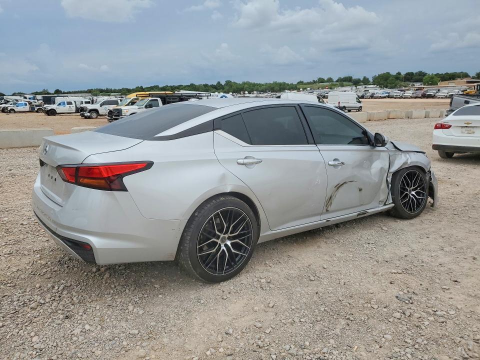 1N4BL4BV2LC129205 2020 NISSAN ALTIMA photo no. 3