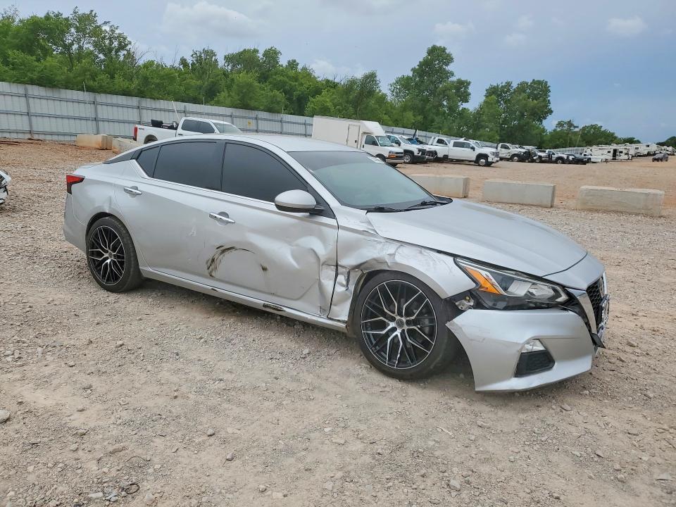 1N4BL4BV2LC129205 2020 NISSAN ALTIMA photo no. 4
