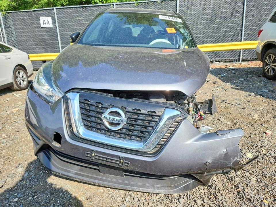 2020 NISSAN KICKS S — Фото 5 из 13