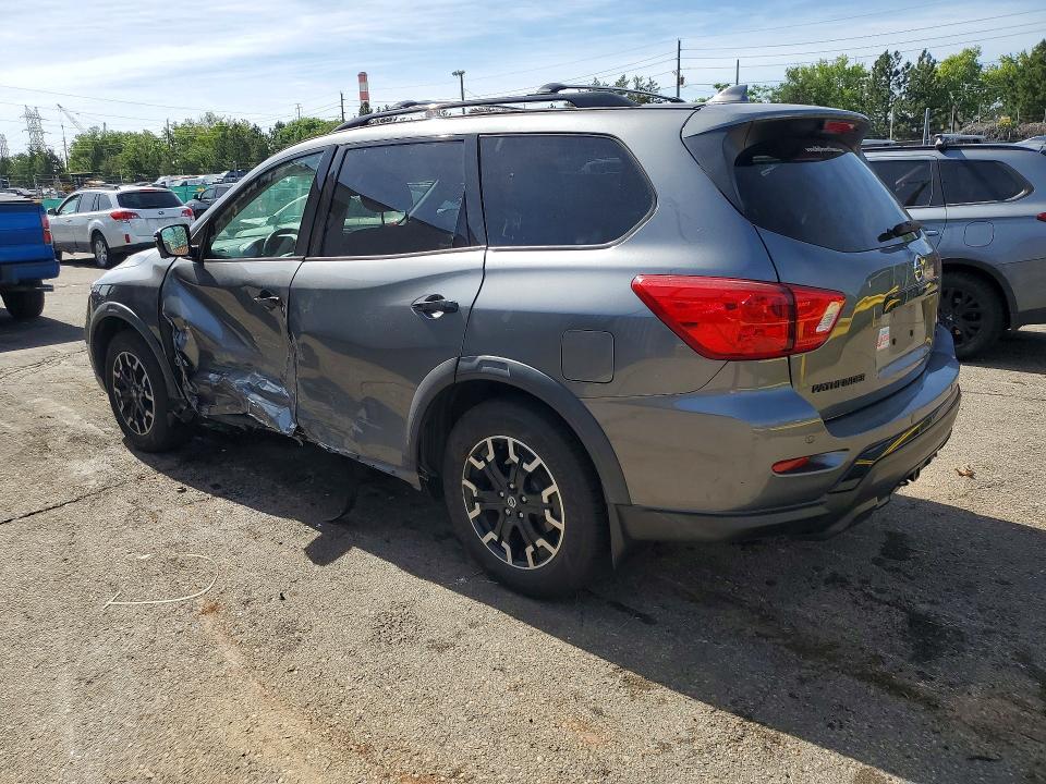 2020 NISSAN PATHFINDER SL — Фото 2 из 13