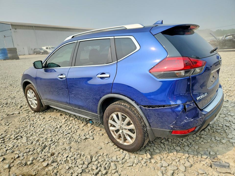 2020 NISSAN ROGUE SV — Фото 2 из 13