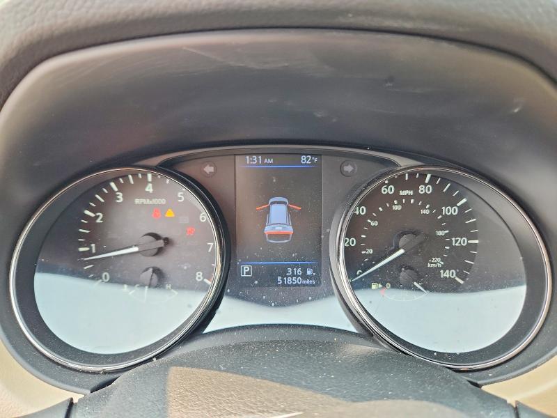 2020 NISSAN ROGUE SV — Фото 9 из 13