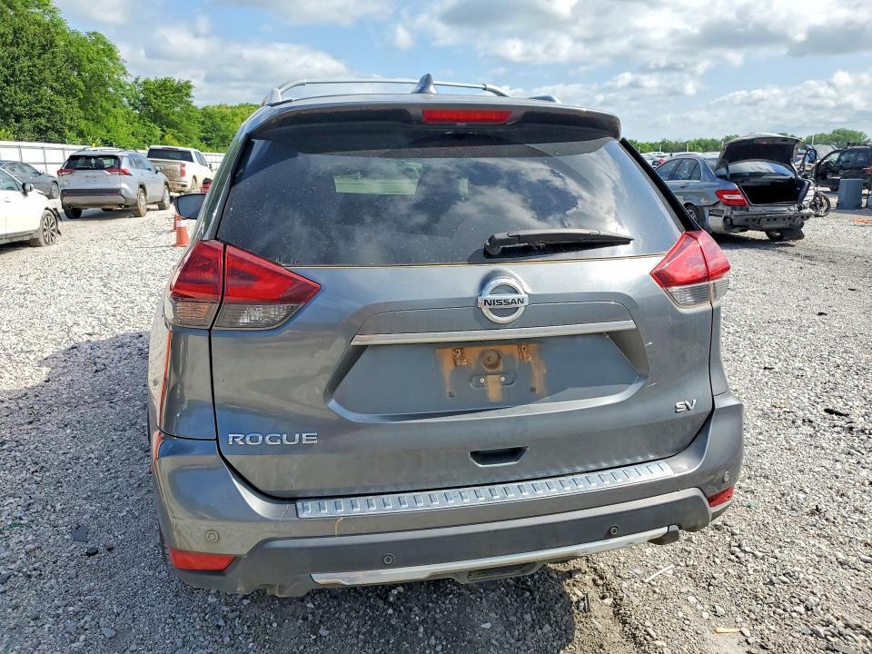 2020 NISSAN ROGUE SV — Фото 6 из 14