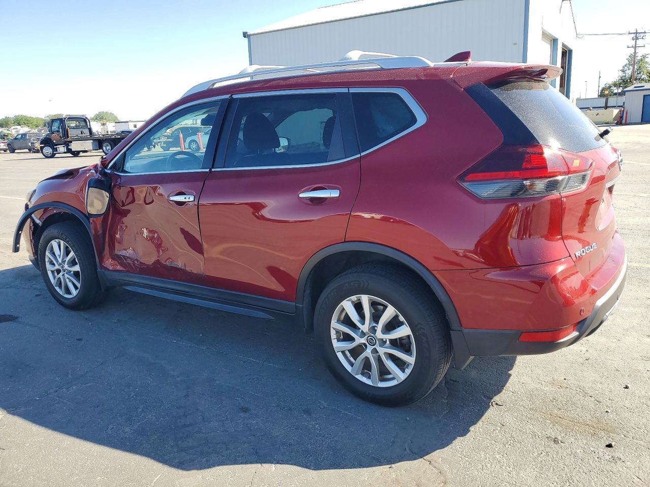 5N1AT2MV0LC788726 2020 NISSAN ROGUE photo no. 2