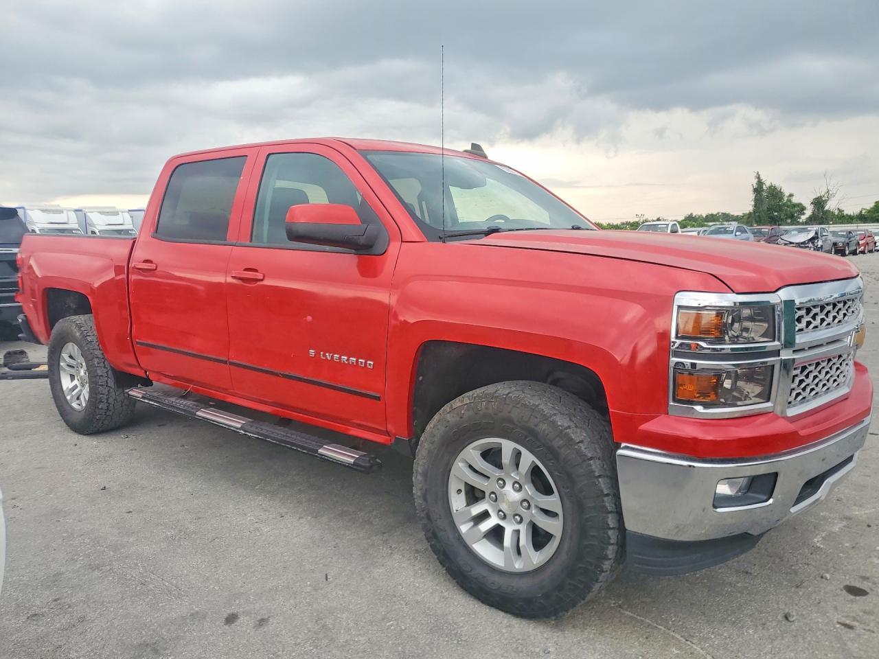 2015 CHEVROLET SILVERADO C1500 LT — Фото 4 из 12