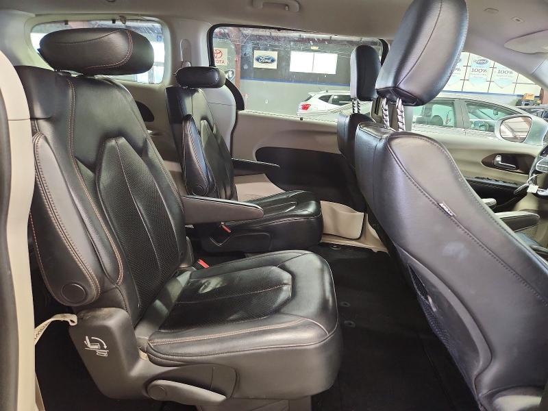 2019 CHRYSLER PACIFICA TOURING L — Фото 11 из 13