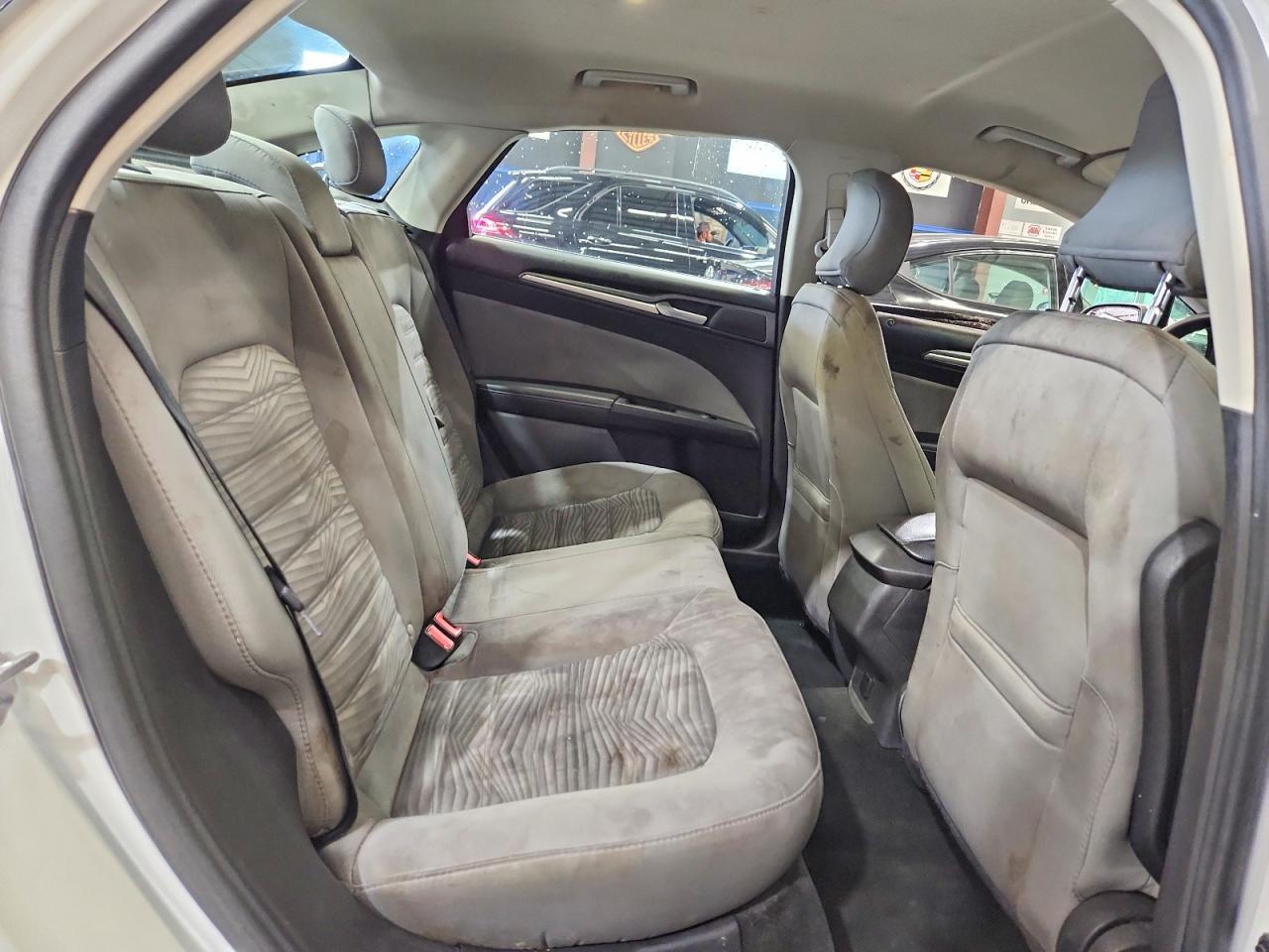 3FA6P0G77GR237884 2016 FORD FUSION photo no. 10