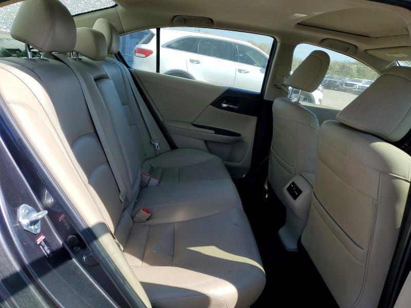 2017 HONDA ACCORD HYBRID EXL — Фото 10 из 12