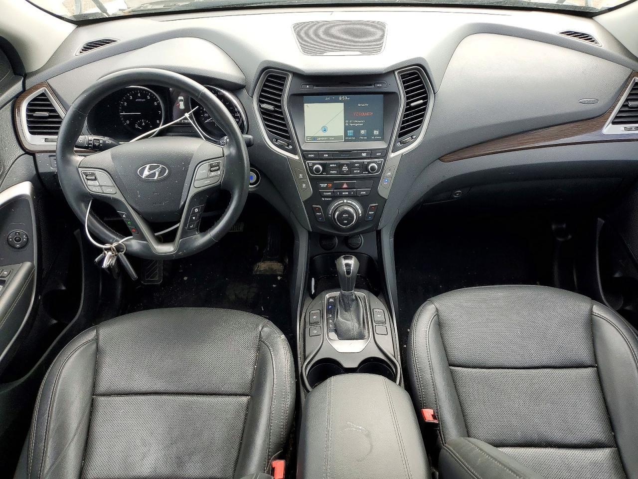 2017 HYUNDAI SANTA FE SPORT 2.0T — Фото 8 из 13
