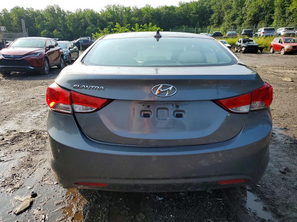 2013 HYUNDAI ELANTRA GLS — Фото 6 из 12