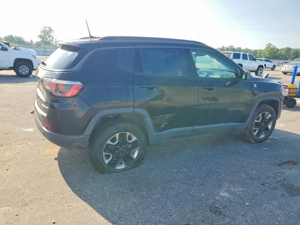 2018 JEEP COMPASS TRAILHAWK — Фото 3 из 13