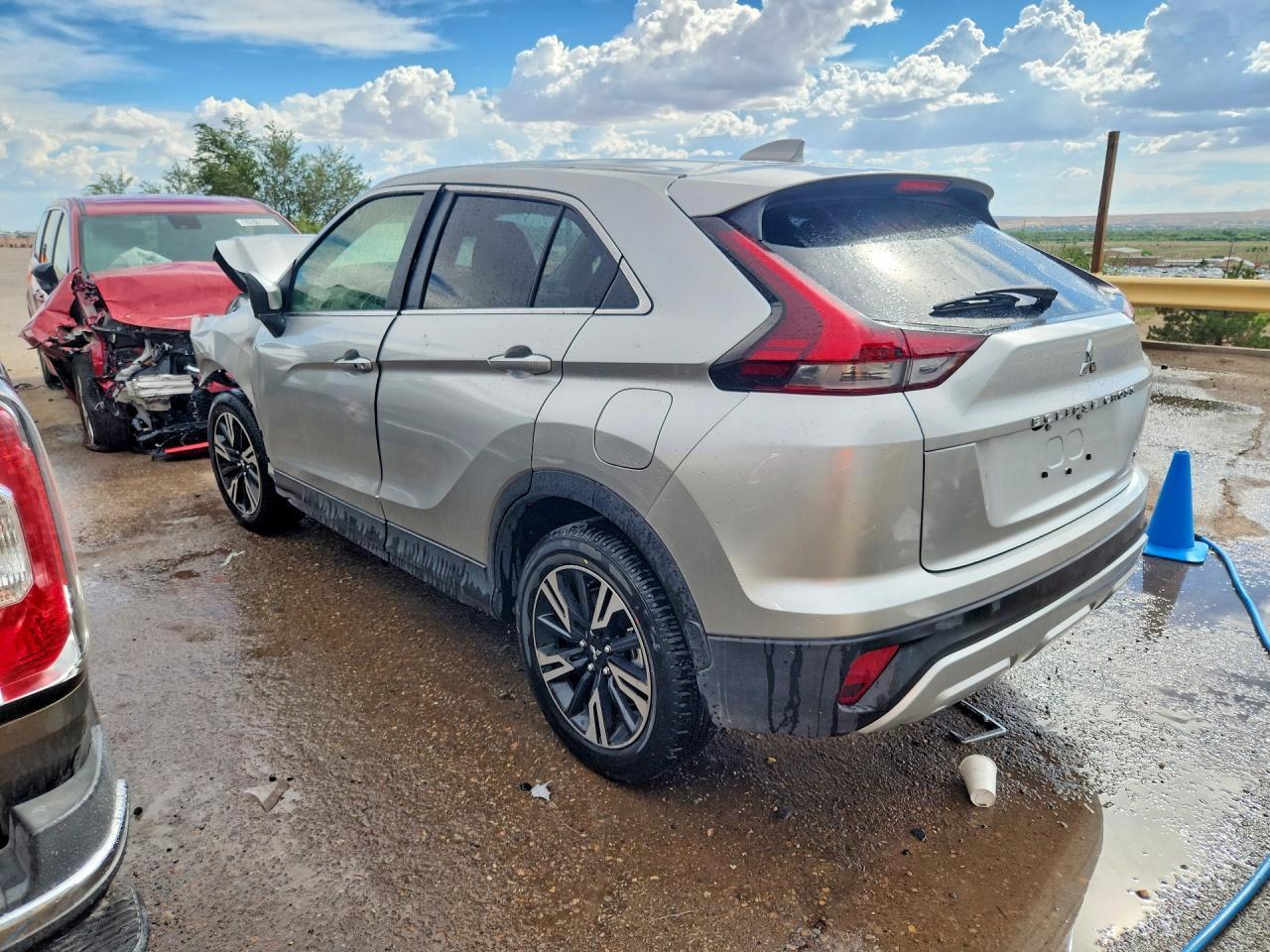 2026 MITSUBISHI ECLIPSE CROSS SE — Фото 2 из 13