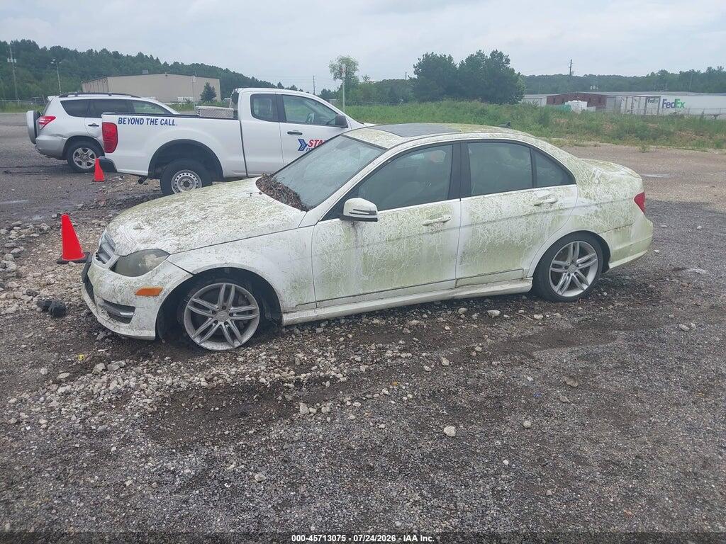 WDDGF8ABXDR278035 2013 MERCEDES-BENZ C 300 photo no. 2