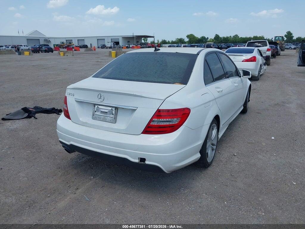 WDDGF4HB2DR262894 2013 MERCEDES-BENZ C 250 photo no. 4